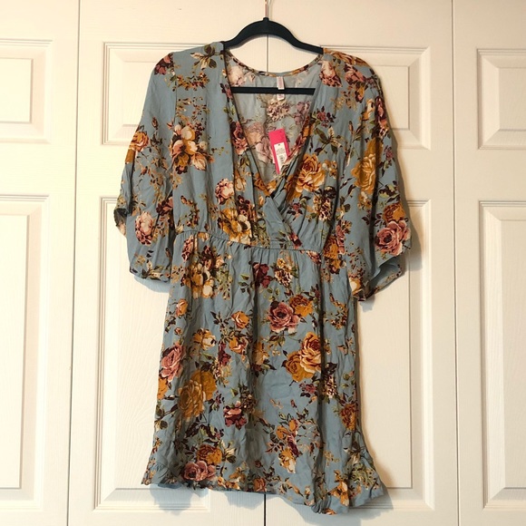 Xhilaration Floral Mini-Dress - Picture 3 of 4